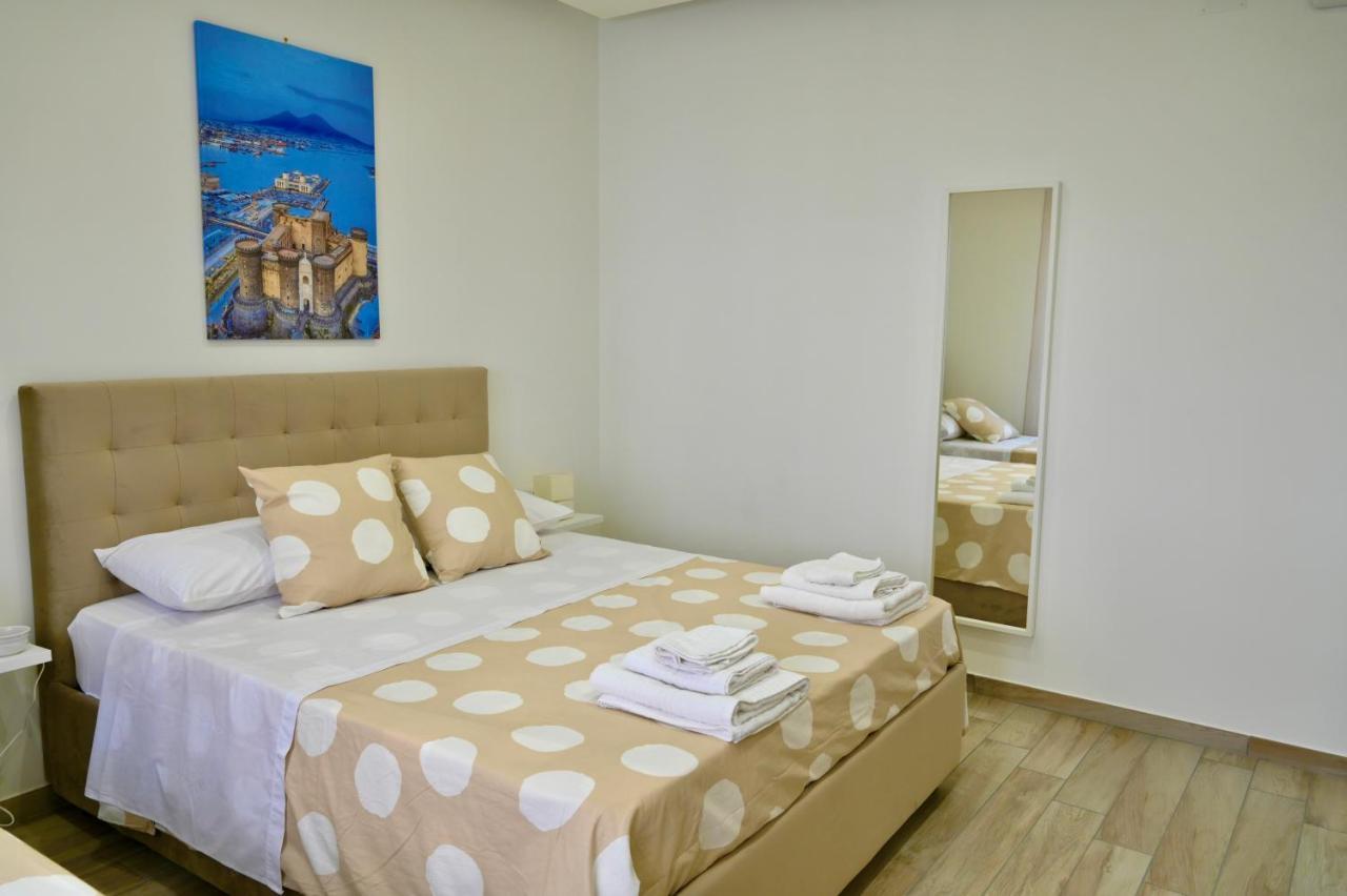 Naples Home 11 Екстериор снимка